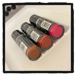 💕Set of 3 City Color Lipsticks💕